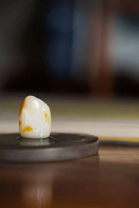 翡翠,到底是不是玉