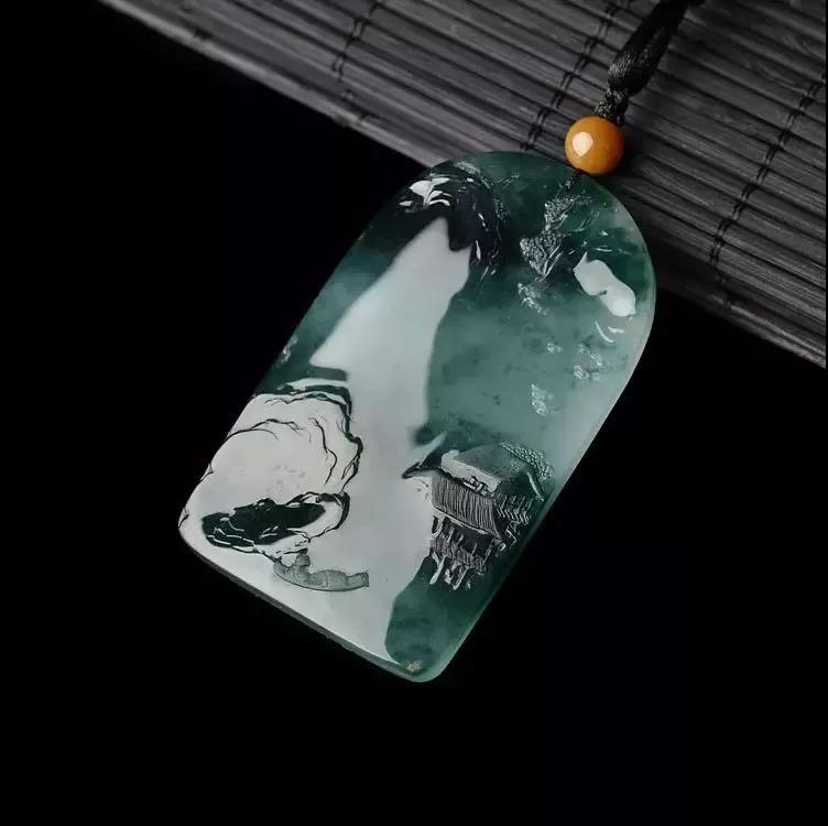 
                神仙难断寸玉——翡翠原石的选择
   第3张