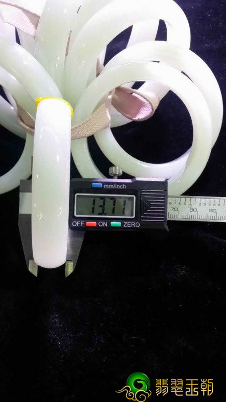 和田籽料，和田玉山料，和田玉俄料，俄玉，韩料究竟怎样辨别?   第2张