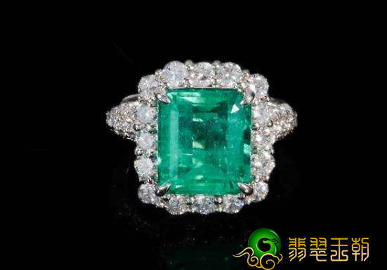 很多人天然祖母绿很有可能还并不是很掌握,接下去让我来让你解疑释惑吧。 第2张