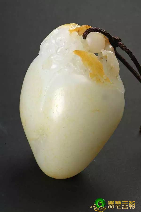 什么是和田白玉的“十白九松、十籽九裂”?   第4张