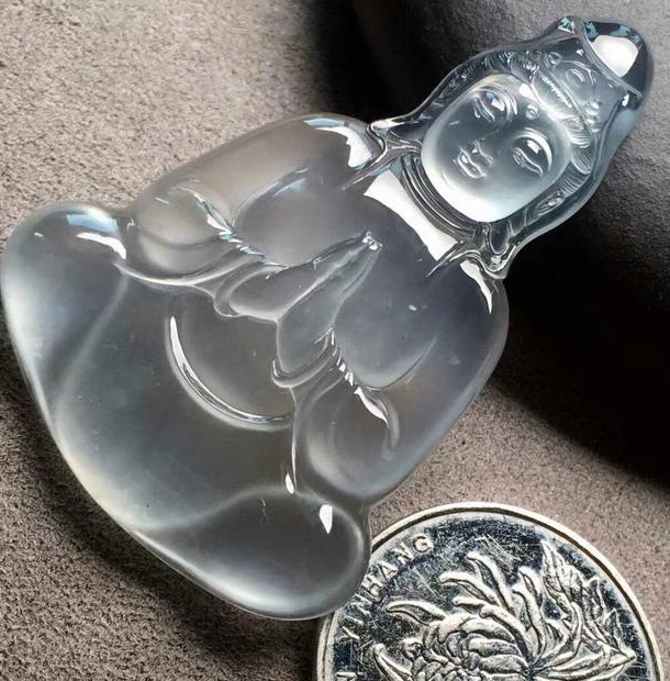 如何看翡翠观音面相的好坏？非常有用   第5张