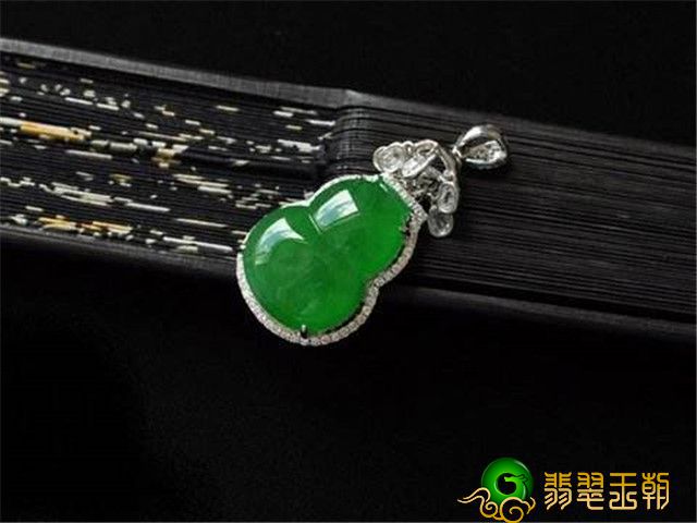 怎么知道一件翡翠的优劣？讲一讲翡翠的有关专业知识！   第3张