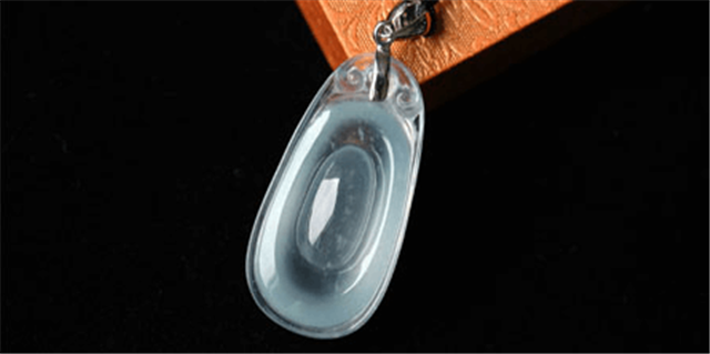 冰种雪花棉值钱吗?它的成品实在太养眼! 第4张