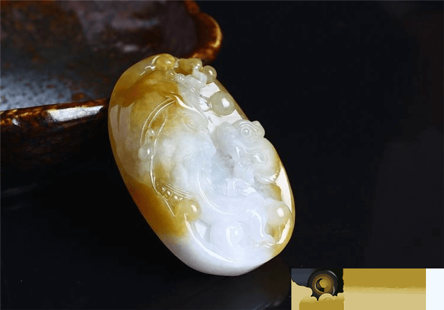 寓意聚财的翡翠如何挑选？挑选这类翡翠手工雕刻件准沒有错！   第4张