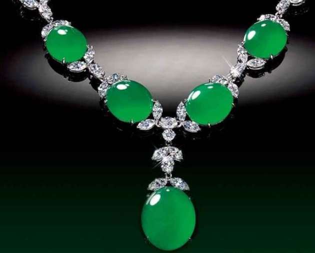 怎么辨别翡翠的真假纯度，老妹儿们再别被商家忽悠了   第4张