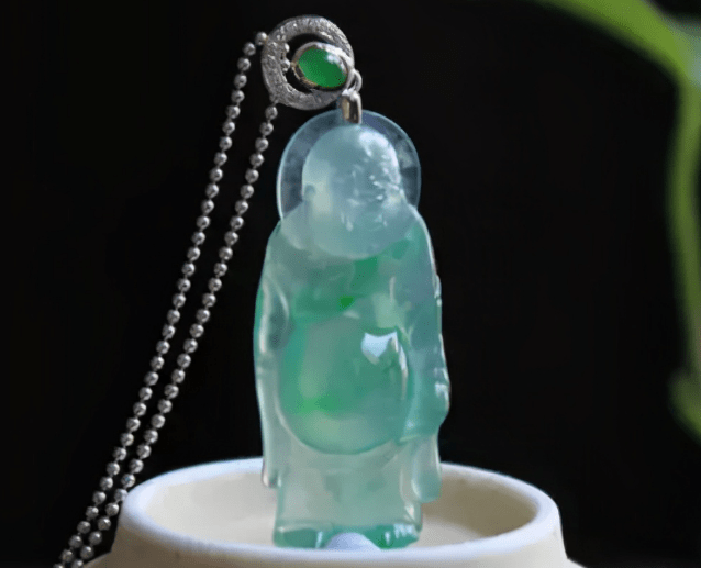 有丝状的翡翠不好吗？这是一个独特的品种，人称金丝种翡翠   第4张