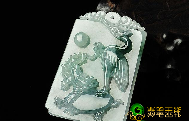 翡翠玉石手工雕刻仙鹤的寓意是啥？纯天然水晶雕刻成丹顶鹤有什么含义喻意？   第4张