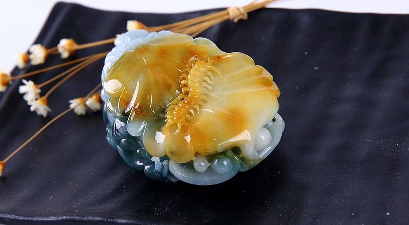 翡翠常识篇，玉和翡翠的区别在哪里！   第2张