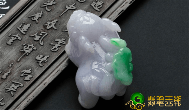 家里适合摆什么翡翠摆设?选对主题风格很重要！   第3张