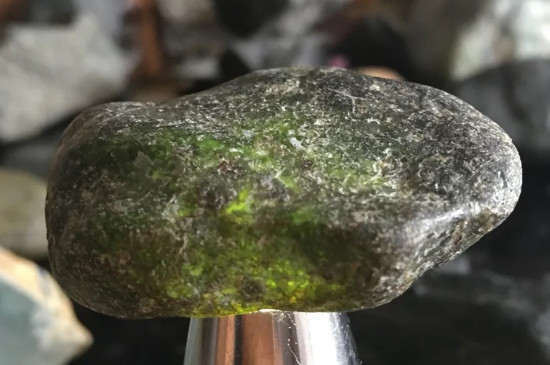 玉貔貅的佩戴注意事项 玉貔貅如何去佩戴？玉貔貅的讲究有什么   第1张