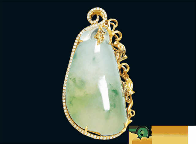 翡翠福瓜有哪些喻意？那样的翡翠小挂件一般要多少钱？   第3张