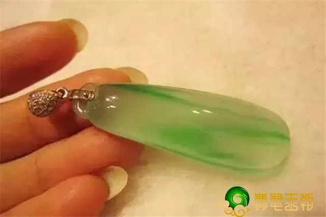 金丝种翡翠价格高吗？本文为你答疑解惑！   第3张
