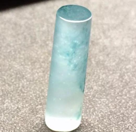 翡翠A货可以用肉眼辨别？这么做新手小白也能学会   第2张