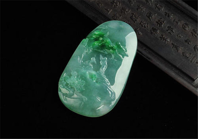 什么是木那翡翠?讲一讲它有什么特点! 第2张