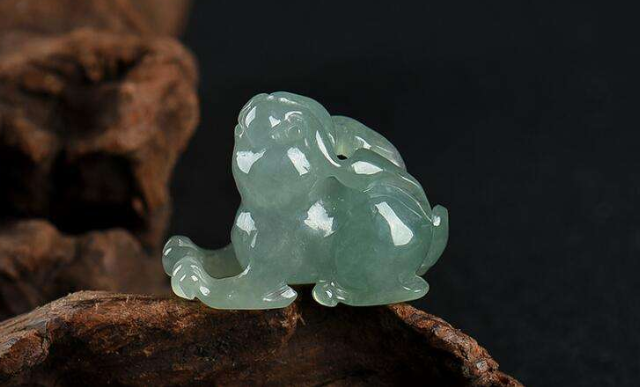 细说蓝水翡翠与油青哪个好?这些你要知道!(图文) 第4张