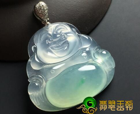 翡翠佛公脸部飘绿是大避讳？其喻意又是啥？   第1张