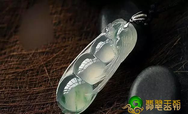 四季豆越来越变为翡翠手雕主题风格,是因为寓意吗? 第5张