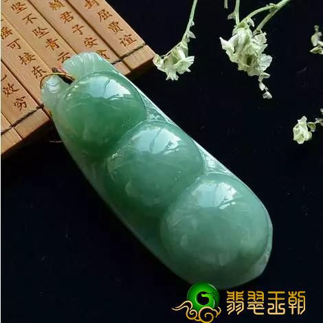四季豆越来越变为翡翠手雕主题风格,是因为寓意吗? 第1张