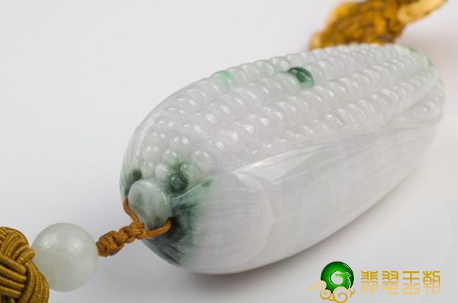 翡翠苞米喻意儿孙满堂。翡翠苞米寓意的讲究有哪些   第1张