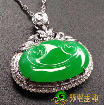 翡翠吉祥如意小挂件有哪些喻意?合适什么人配戴? 第1张