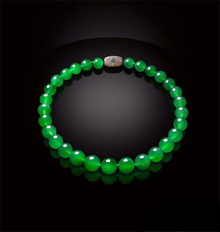 
                绿色翡翠的市场行情如何?
   第3张