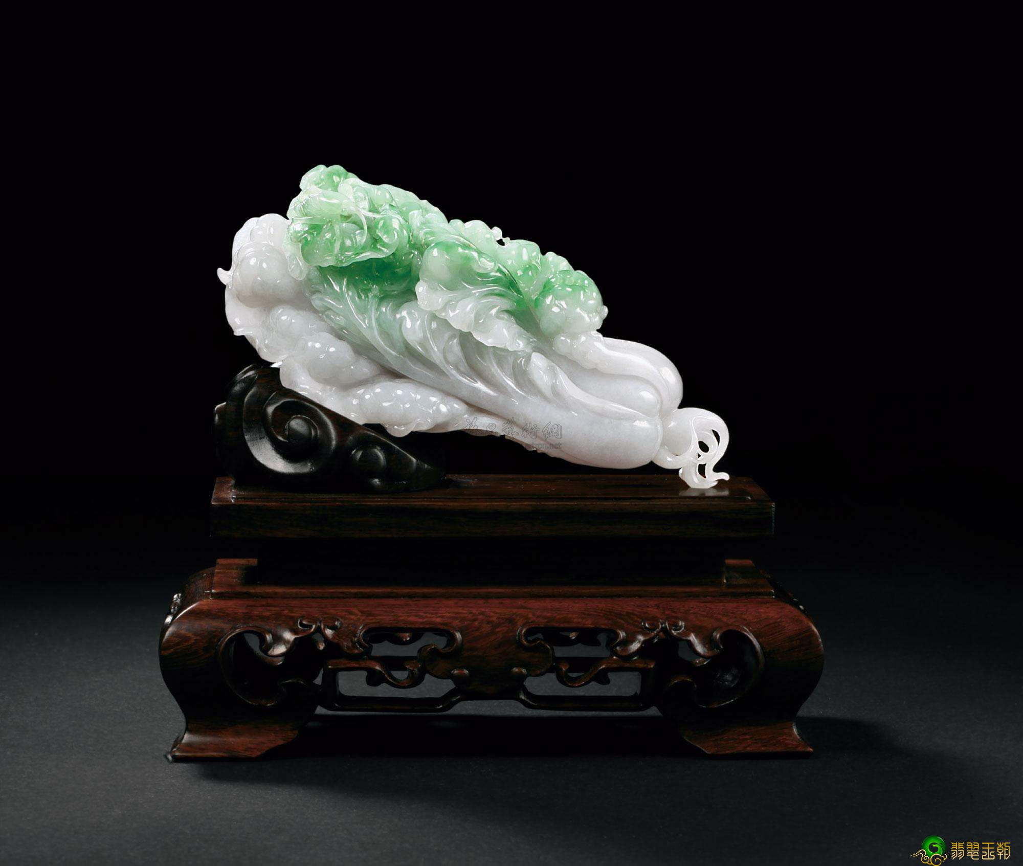 翡翠大白菜合适哪些群体配戴，翡翠大白菜的配戴注重   第1张