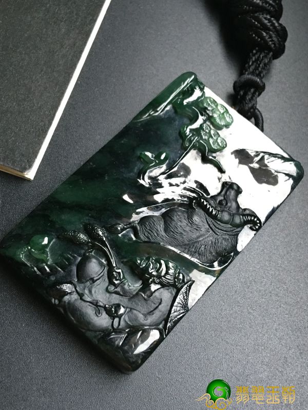 翡翠翡翠原石的十种造假技巧 翡翠翡翠原石的皮壳种类   第2张