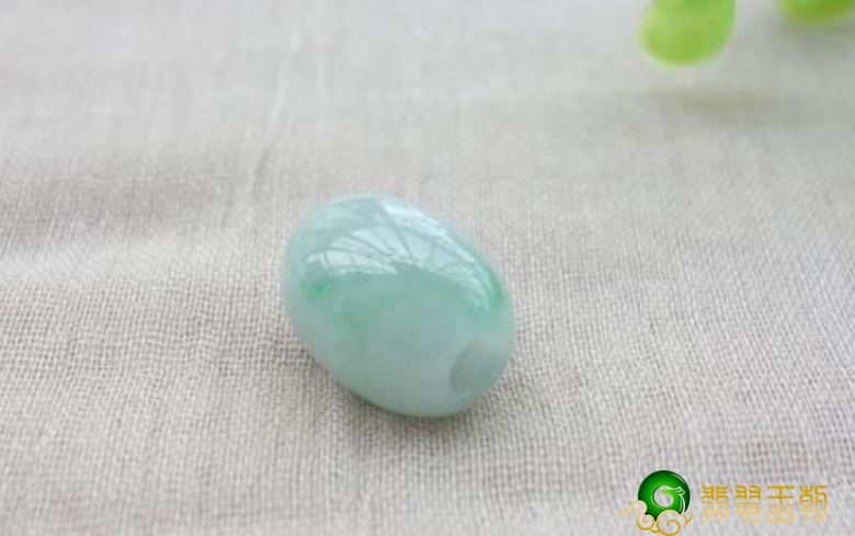 路路通翡翠非常容易摔坏吗? 保证了这种能够防止   第3张
