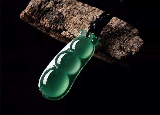 翡翠福豆是什么?行家告诉你该怎么挑!(图文) 第2张