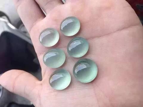 
                翡翠如美女，原来是这样出来的！
   第4张