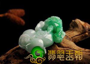 怎么分辨翡翠貔貅的公母 佩戴翡翠貔貅的忌讳有哪些   第1张