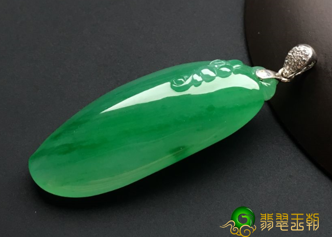 要知道翡翠福瓜不是瓜 了解它的真实意义是什么   第1张