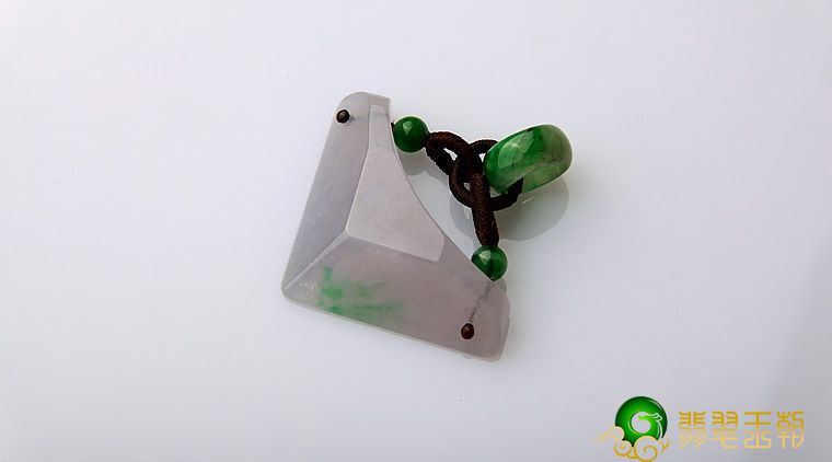 翡翠寓意：那么多人都喜欢翡翠，难道就仅仅是因为它好看吗？   第2张