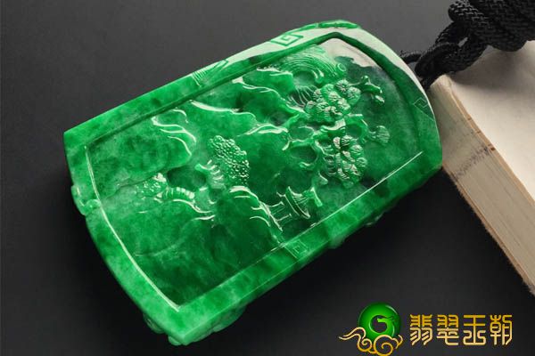 翡翠龙牌的喻意突显品味既好意头又旺财   第3张