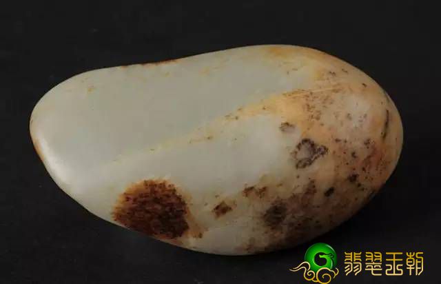 新疆和田玉的沁色   第2张