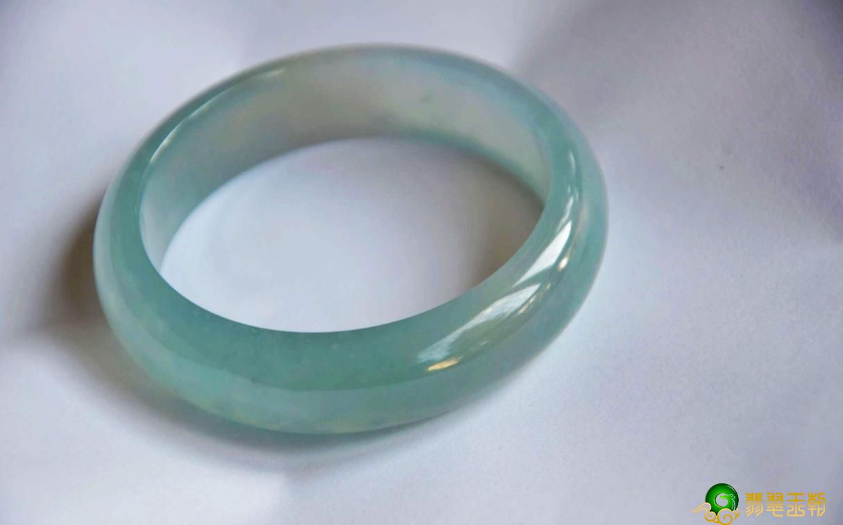 翡翠如何评定质量？评定翡翠质量的方式有什么？   第3张
