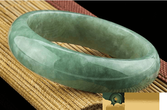 豆种手镯价格怎么判断?难道说豆种翡翠都一文不值吗? 第1张