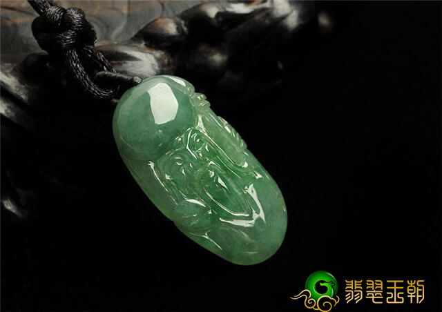 精准定位不一样喻意也不一样！赠予翡翠玉吊坠也有这种叫法！   第3张