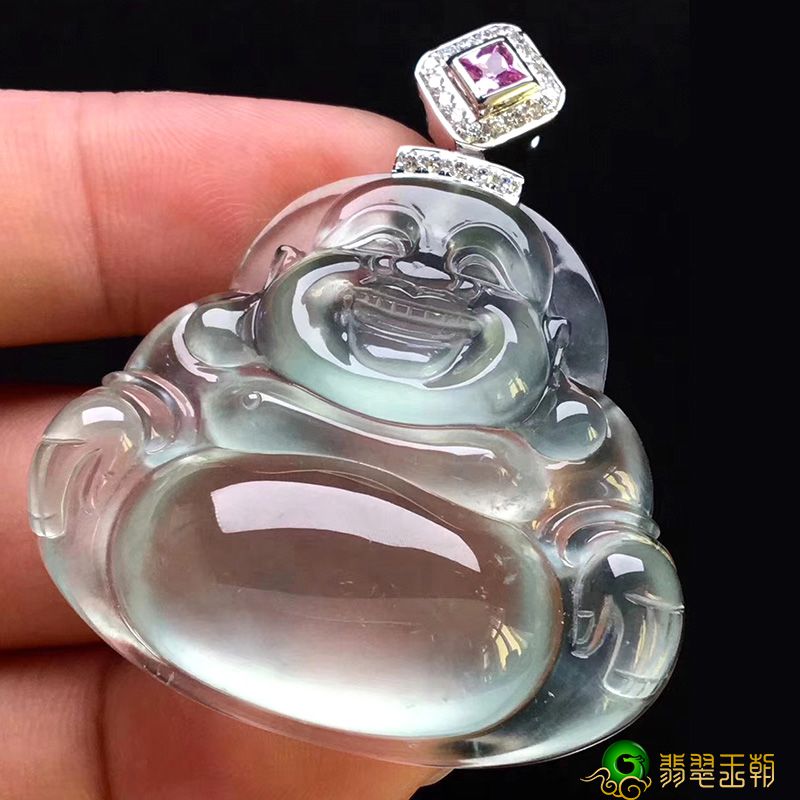 女人为什么要戴翡翠玉佛，这五大好处你一定要知道   第1张