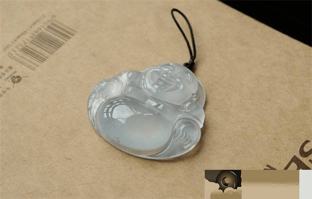 想买翡翠项链吊坠却不知道哪种好？这一份排行供您参照！   第1张