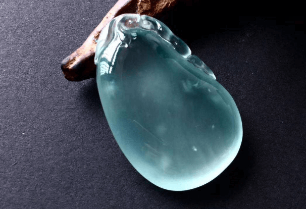 翡翠的翠性怎么看？关于翠性的几个误区你知道吗？(图文)   第3张