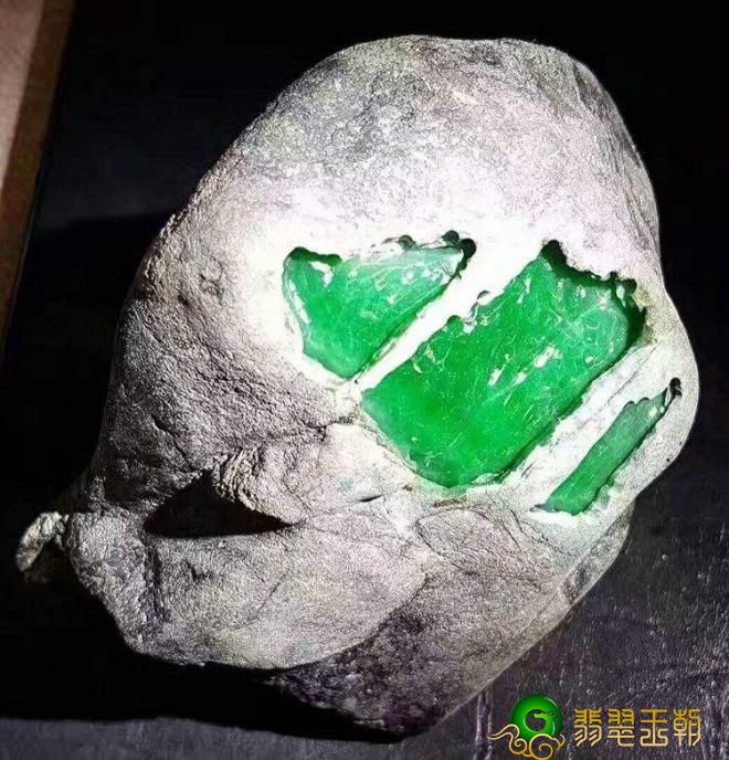 翡翠赌石中危害大的绺有哪几种