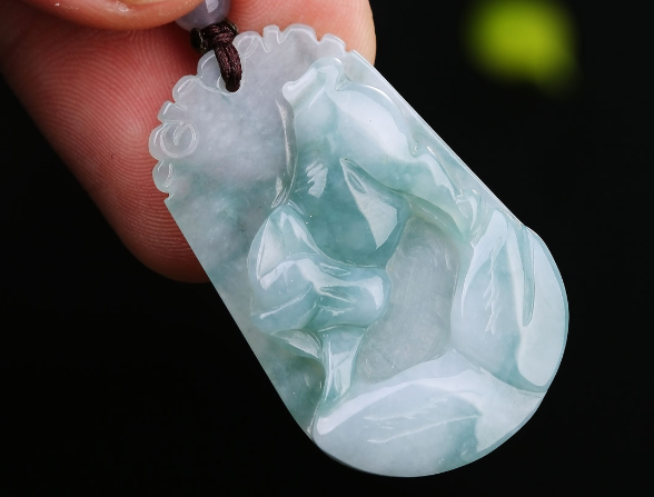 你的水平，决定了翡翠的收藏价值！快来对照一下，你正处于翡翠收藏哪个阶段？   第2张