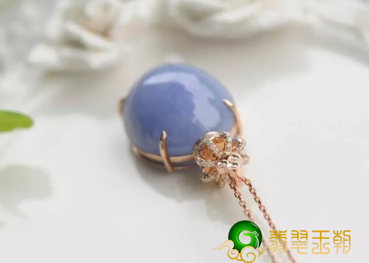 怎样选择好的翡翠装饰品 选翡翠装饰品有什么基本常识   第3张