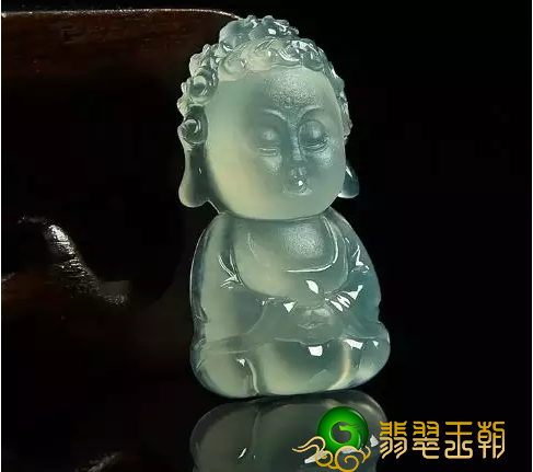 翡翠玉佛佛公有多少种，配戴翡翠玉佛佛公的喻意益处有哪些   第6张