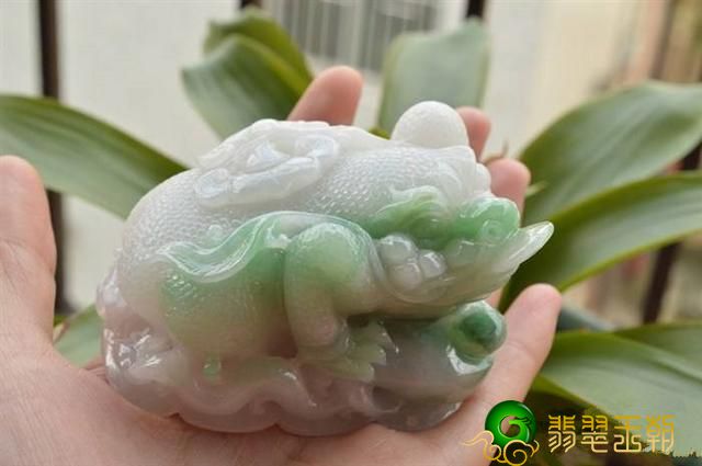 翡翠装饰品的喻意上千年   第3张