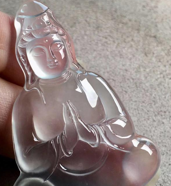 如何看翡翠观音面相的好坏？非常有用   第4张