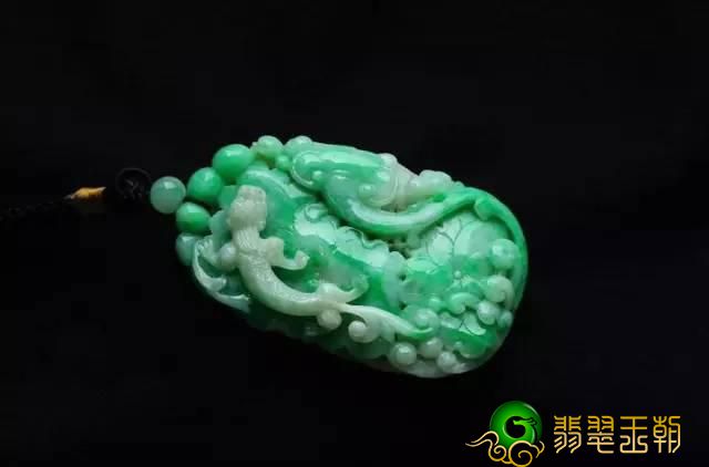 翡翠五毒装饰品喻意   第7张