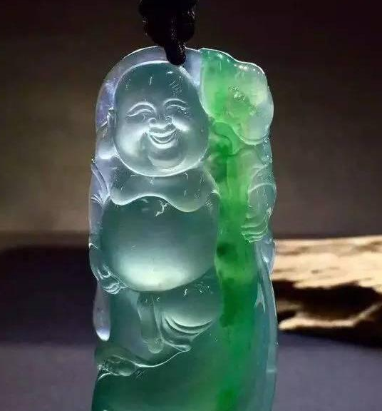 翡翠估价，讨论一下，是否真的有这个意义？   第3张